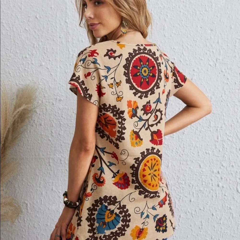 Boho Floral Print Short Sleeve Tunic Top - Picture 3 of 7